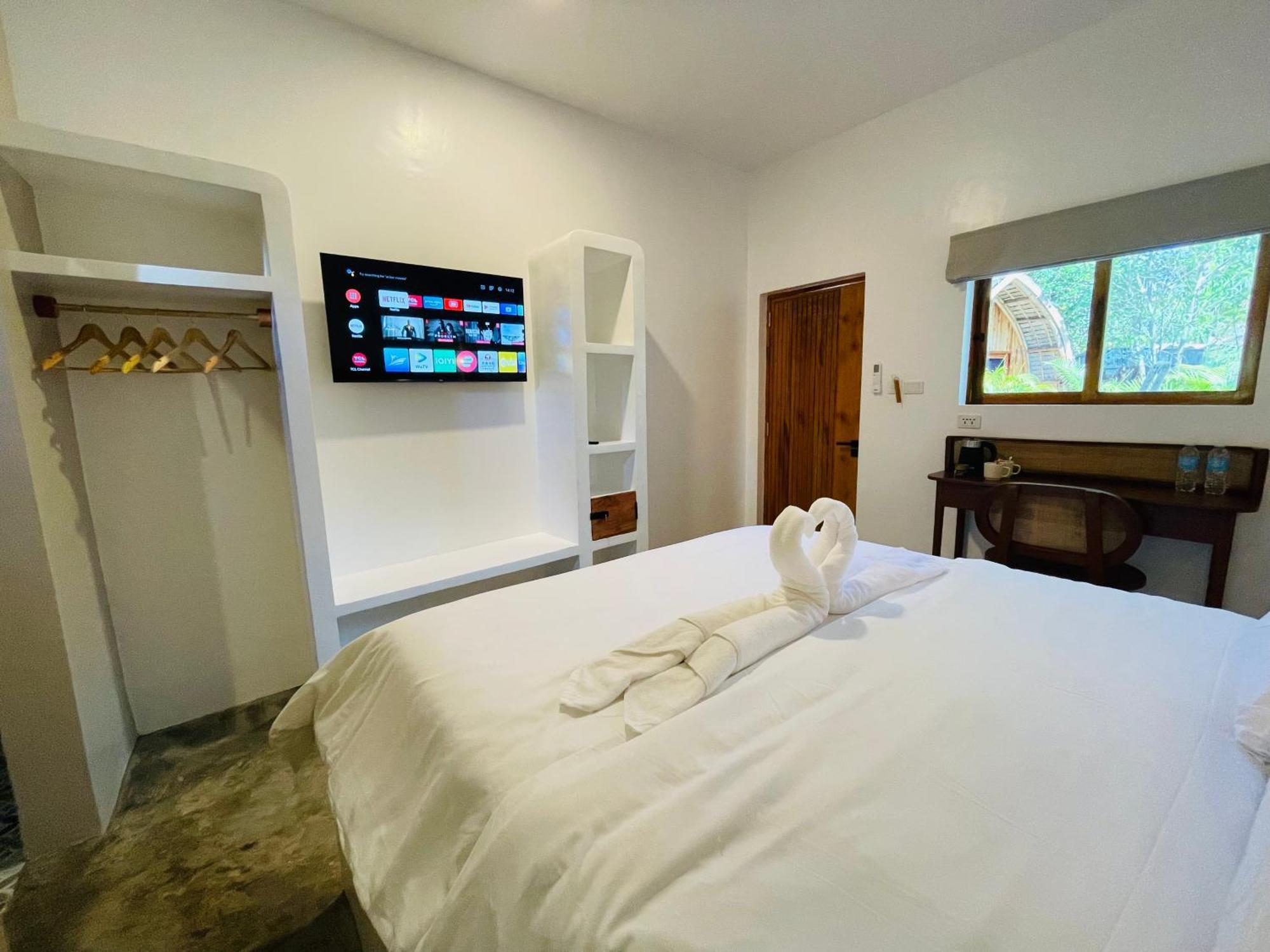 Maayong Hostel (Adults Only) Moalboal Esterno foto